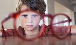 Göz sağlığı çocuklara öğrenme zorluğu çektiriyor