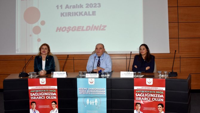 Kırıkkale'de antibiyotikler, aşılar ve enfeksiyonlar konusunda merak edilenler anlatıldı