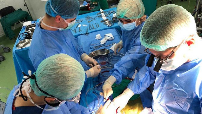 Kalp Doktorlarından 1 Yılda 400 Açık Kalp Ameliyatı