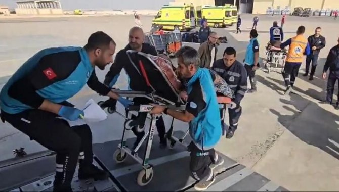 Gazzeli 68 Hastayı Ve 61 Refakatçiyi Türkiye’ye Getirecek Uçak Yola Çıktı