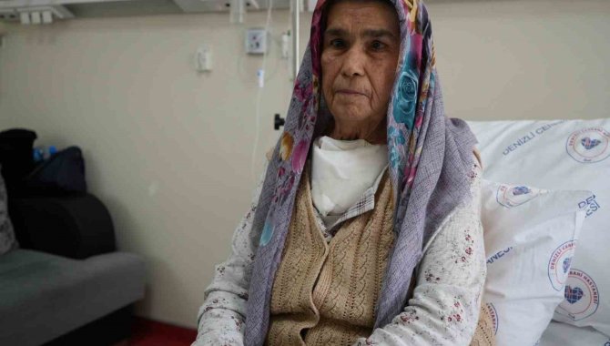 Doktordan Korktuğu İçin Yıllarca Devasa Kitleyle Yaşadı