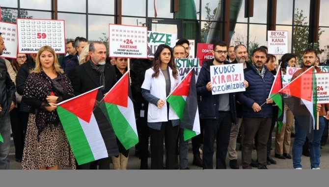 Tekirdağ'da sağlık çalışanları Gazze için "sessiz yürüyüş" gerçekleştirdi