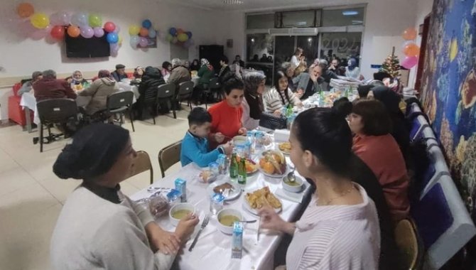 Merzifon'da diyaliz hastaları için moral etkinliği düzenlendi