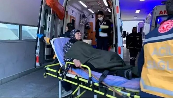 Sağlık Bakanlığı bu yıl Gazze'den 292 kişiyi tedavi için Türkiye'ye getirdi