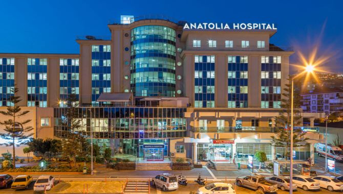 Koç Holding, Antalya'daki 7 hastaneyi birden aldı