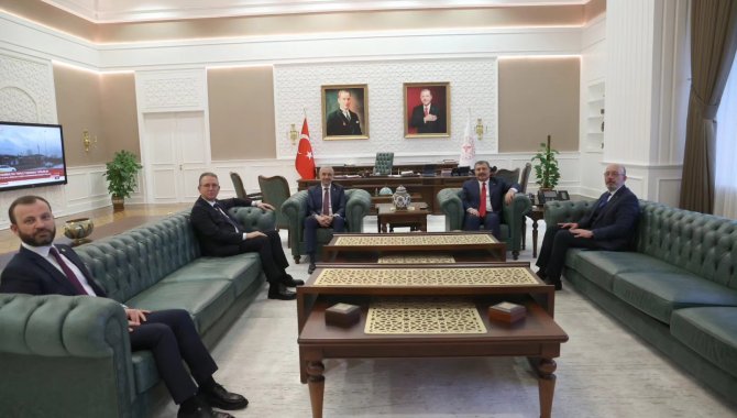 Bakan Fahrettin Koca İle Kütahya Şehir Hastanesinin Tamamlanması Konusunu Görüştüler