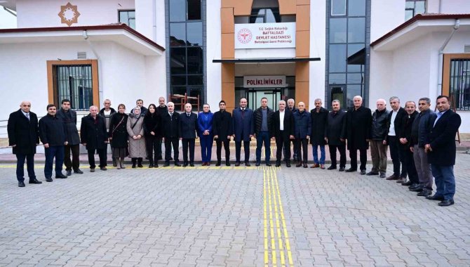 Eski Malatya Semt Polikliniği 22 Mahallenin Yükünü Alacak