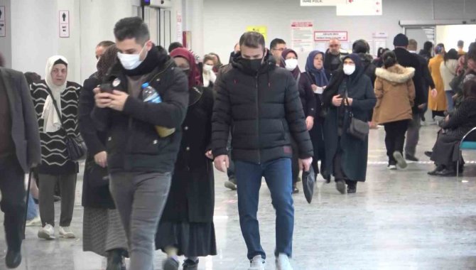 Samsun’da Grip Vakaları Arttı, Yetkililer Uyardı: "Çevrenize Yaymayın"
