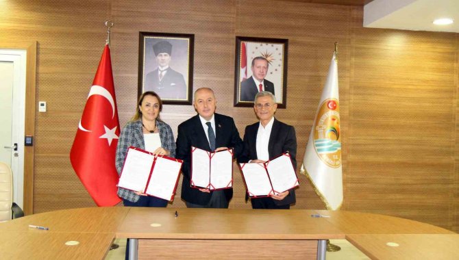 Çivril’e Yeni Bir Sağlık Merkezi Kazandırılıyor