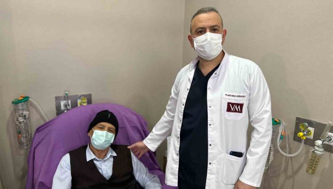 Kanser Olan Babasına Biyopsi Yapan Doktor Uyardı: "Biyopsi İle Kanser Yayılmaz"