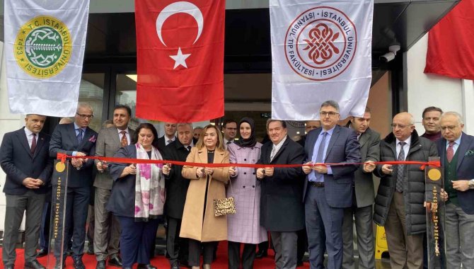 İstanbul Tıp Fakültesi Depreme Karşı Yenileniyor, Ek Poliklinik Binası’nın Açılışı Yapıldı