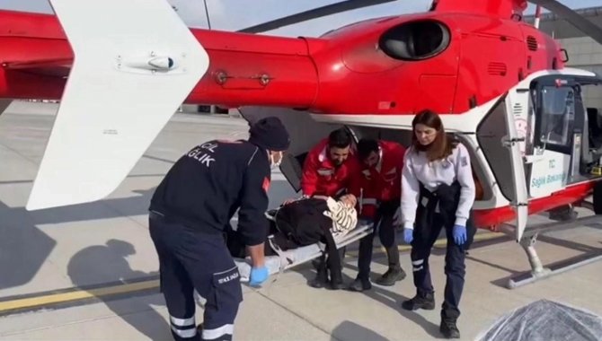 Van’da Kalp Hastası Genç Kadın İçin Helikopter Havalandı