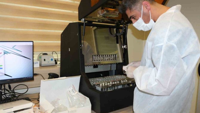 Siirt’te Korona Döneminde Açılan Moleküler Biyoloji Laboratuvarı Birçok Hastalığın Teşhisinde Kullanılıyor