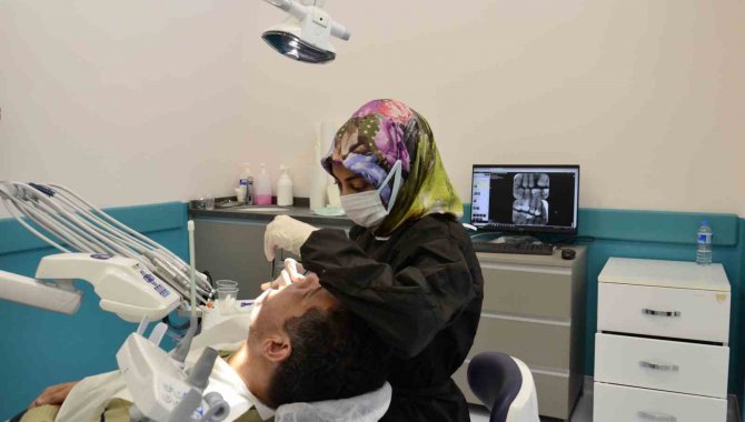 Kalbiniz Ve Beyniniz İçin Diş Sağlığına Dikkat