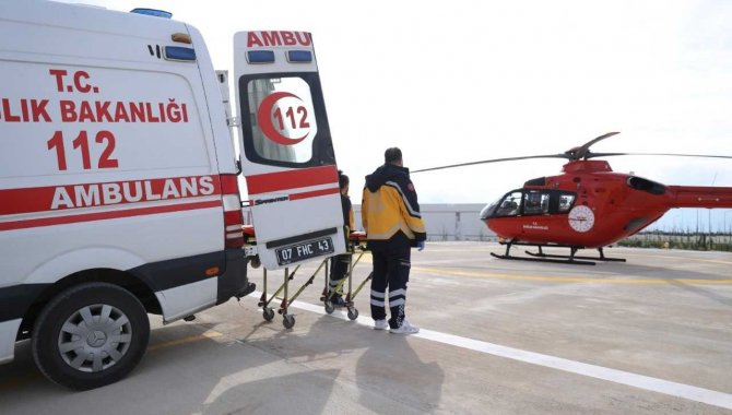 Antalya Şehir Hastanesi, Hava Ambulansıyla Hasta Kabulüne Başladı