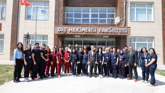 Niğde Ömer Halisdemir Üniversitesi Ağız Ve Diş Sağlığı Merkezi Kalıcı Ruhsatını Aldı