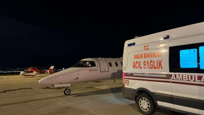 Van’da 6 Yaşındaki Çocuk Hasta İçin Ambulans Uçak Havalandı