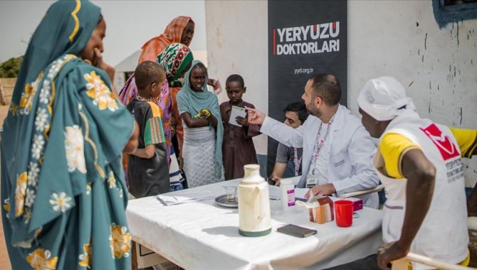 Yeryüzü Doktorları, Çad'da şifa dağıtıyor