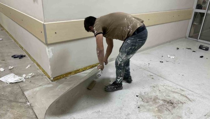 Yüksekova Devlet Hastanesinde Bakım Ve Onarım Çalışması