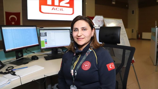 Bakan Memişoğlu, boğulma tehlikesi geçiren bebeği kurtaran 112 personelini tebrik etti