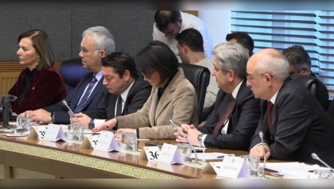 CHP milletvekilleri, Bebek Ölümlerini ve Özel Sağlık Kuruluşlarını Araştırma Komisyonu'nun çalışmalarını değerlendirdi
