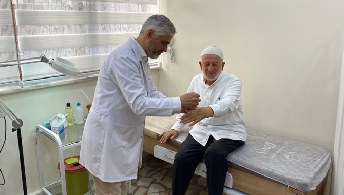 Eskişehir'de aile sağlığı merkezinde akupunktur uygulaması başlatıldı