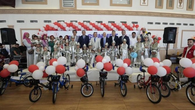 Gaziantep'te 25 çocuk için toplu sünnet şöleni düzenlendi