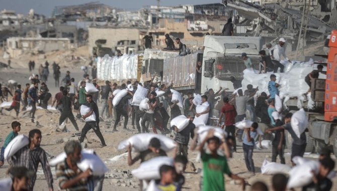 AFP, açlıktan ölme riskiyle karşı karşıya olan Gazze'deki çalışanlarını tahliye edecek