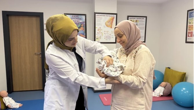 Riskli gebelere "güvenli destek" sağlıyorlar