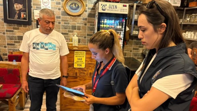 İzmir'de "Dumansız Türkiye" kapsamında denetimler yapıldı