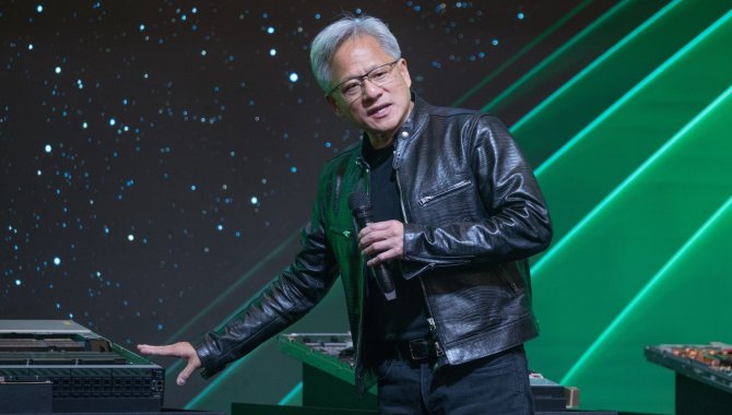 Nvidia CEO'su Huang, yapay zekanın istihdama etkisini değerlendirdi: