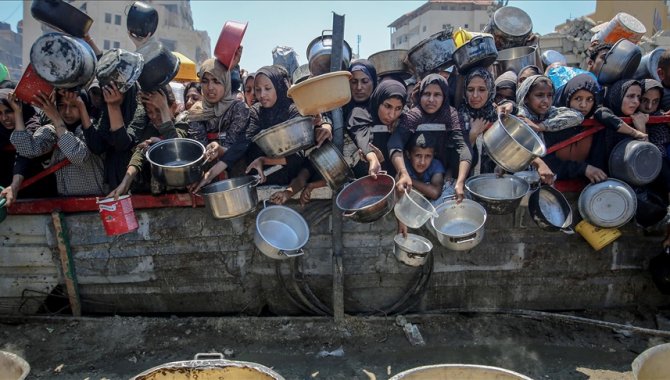 ANALİZ- Gazze'de planlı kıtlık: Açlık bir savaş silahı, insani yardım ölümcül bir tuzak