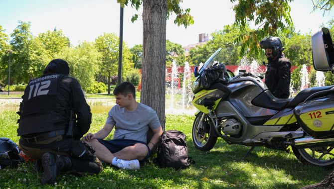 Motosiklet ambulans ekipleri hastaya hızla ulaşarak etkin müdahale sağlıyor