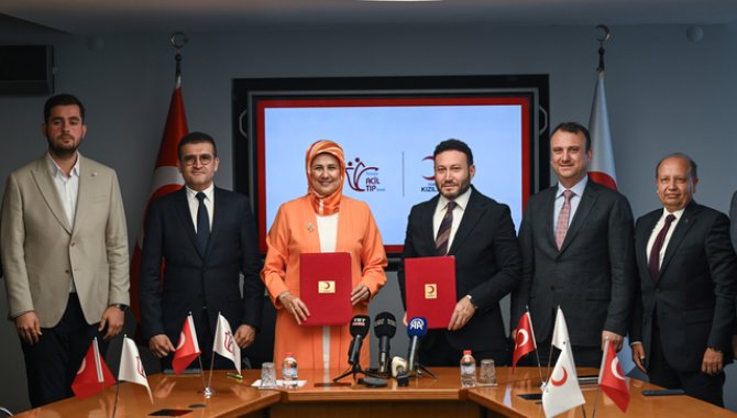 Türk Kızılay ile Türkiye Acil Tıp Vakfı arasında işbirliği protokolü imzalandı