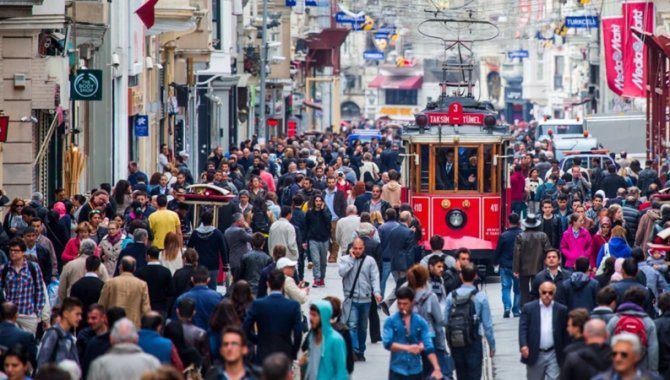 Göç İdaresinden, bir yabancının kalış süresini sahte raporla uzattığı iddiasına ilişkin açıklama: