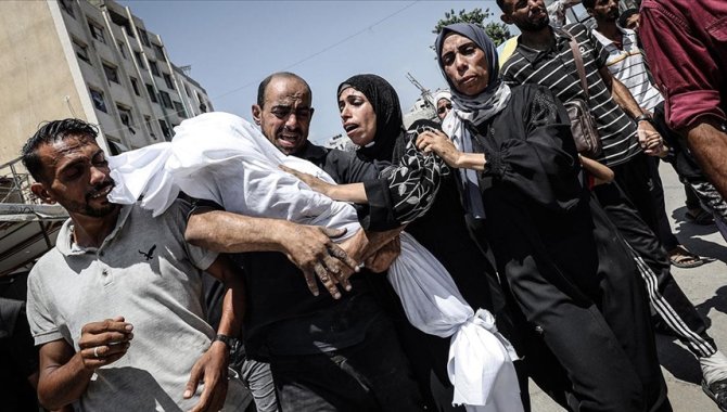 İsrail'in kıtlığı dayattığı Gazze Şeridi'nde son 24 saatte 1'i çocuk 4 kişi daha açlıktan hayatını kaybetti