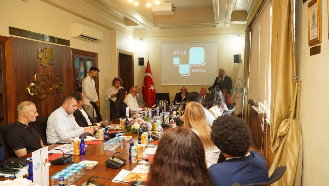 İstanbul'da "Trafik Sorunları ve Çözüm Önerileri" toplantısı düzenlendi