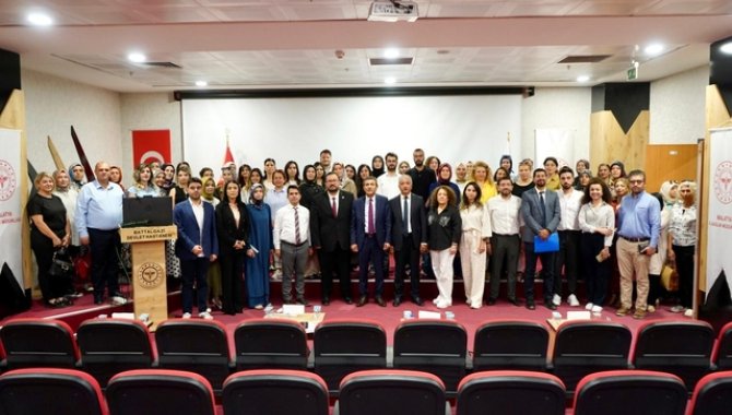 Malatya'da Kanser Erken Teşhis, Tarama ve Eğitim Merkezleri Oryantasyon Eğitimi verildi