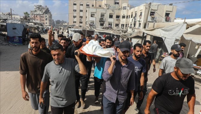 İsrail'in kıtlığı dayattığı Gazze'de son 24 saatte 7 kişi daha açlıktan hayatını kaybetti