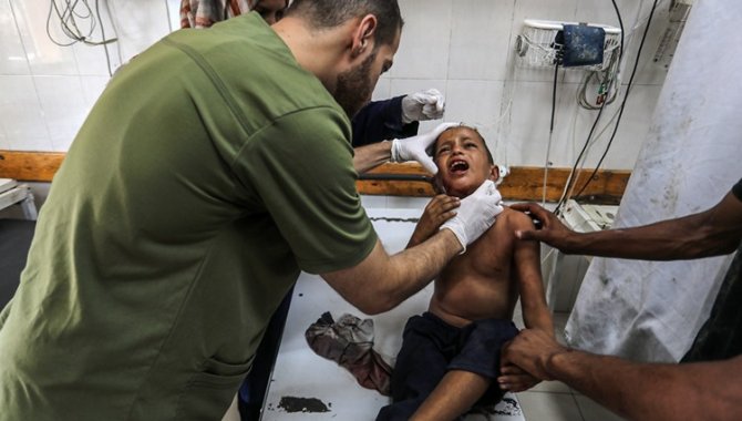 İsrail'in açlığa sürüklediği Gazze'de bağışıklığı düşen çocuklar "ağır grip" dalgasıyla karşı karşıya