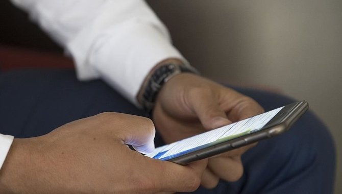 Araştırma: Tuvaletteyken akıllı telefonla vakit geçirmek hemoroid riskini artırıyor