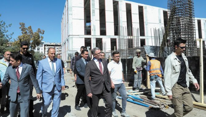 Van Valisi ve Büyükşehir Belediye Başkan Vekili Balcı, kamu yatırımlarını yerinde inceledi