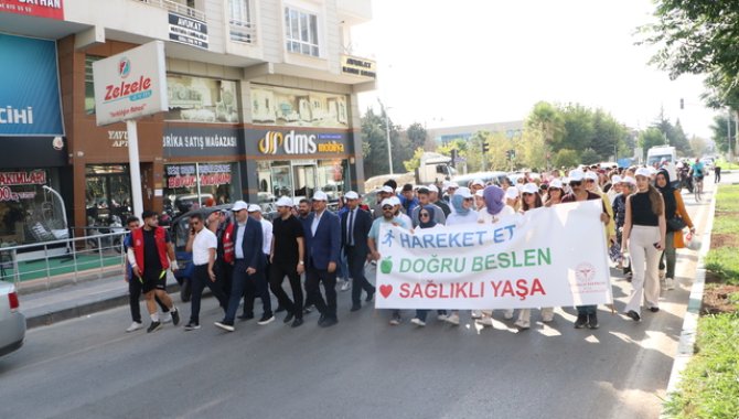 Kilis'te sağlıklı yaşama dikkat çekmek için yürüyüş düzenlendi