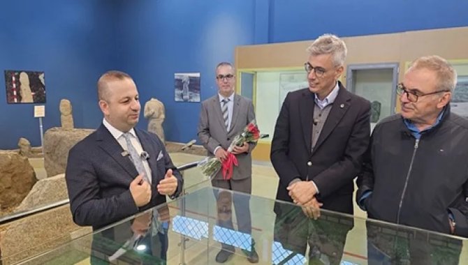 Sağlık Bakanı Memişoğlu, Moğolistan'ı ziyaret etti: