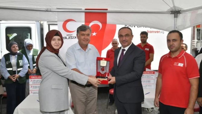 Tekirdağ'da "Mahallenin Gücü, İyilikler Büyür" kan bağışı kampanyası sürüyor