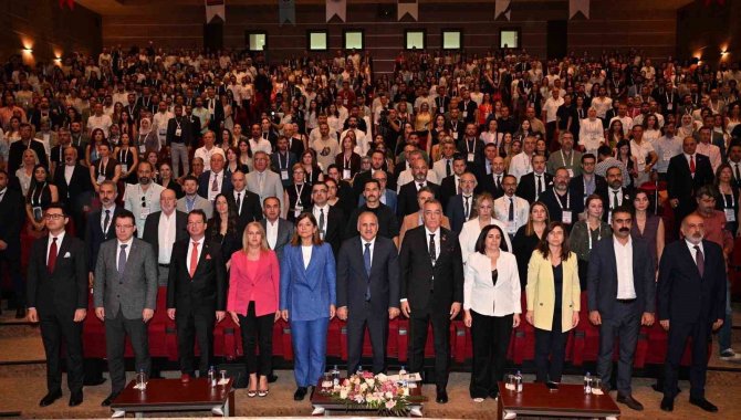 Diyarbakır'da "28. Uluslararası Diş Hekimliği Kongresi" başladı