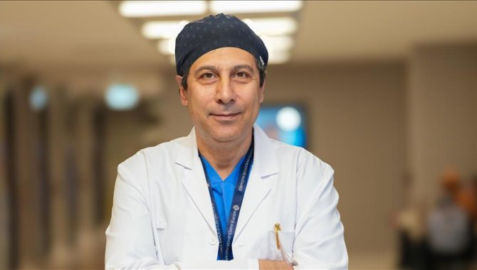 Bacakta şişlik ve ağrı, "derin ven trombozu"nun işaretçisi olabilir