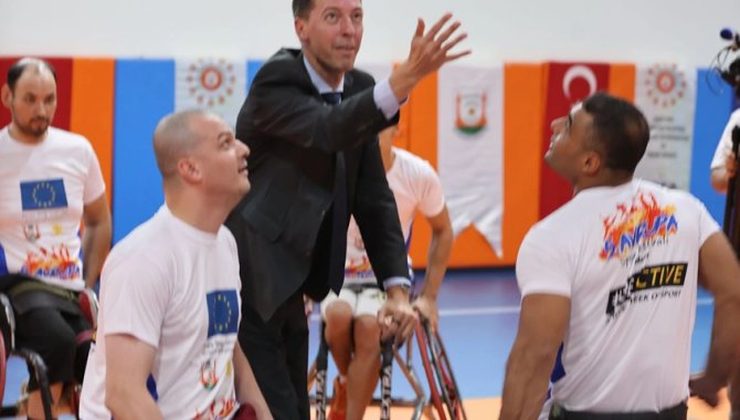 AB Türkiye Delegasyonu Maslahatgüzarı Vilcinskas, Şanlıurfa'da engelli sporcularla buluştu