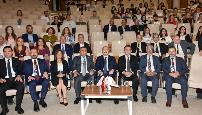 Adana'da "Çukurova Sağlık Turizmi Çalıştayı" başladı