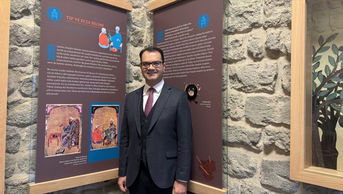 Dünya Eczacılık Tarihi Birliği Başkanı Tekiner'den Dünya Eczacılar Günü açıklaması: